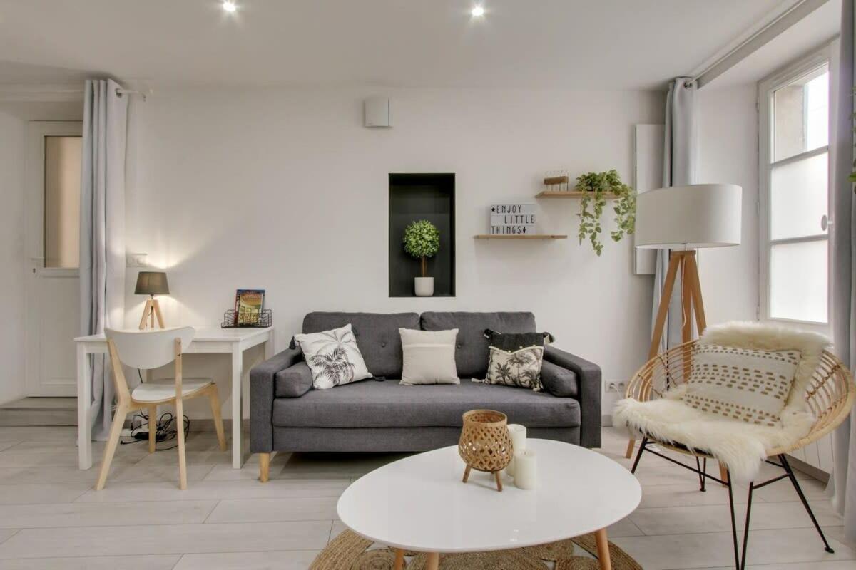 Palm House Sauna City Center Ideal Insead ฟงแตนโบล ภายนอก รูปภาพ