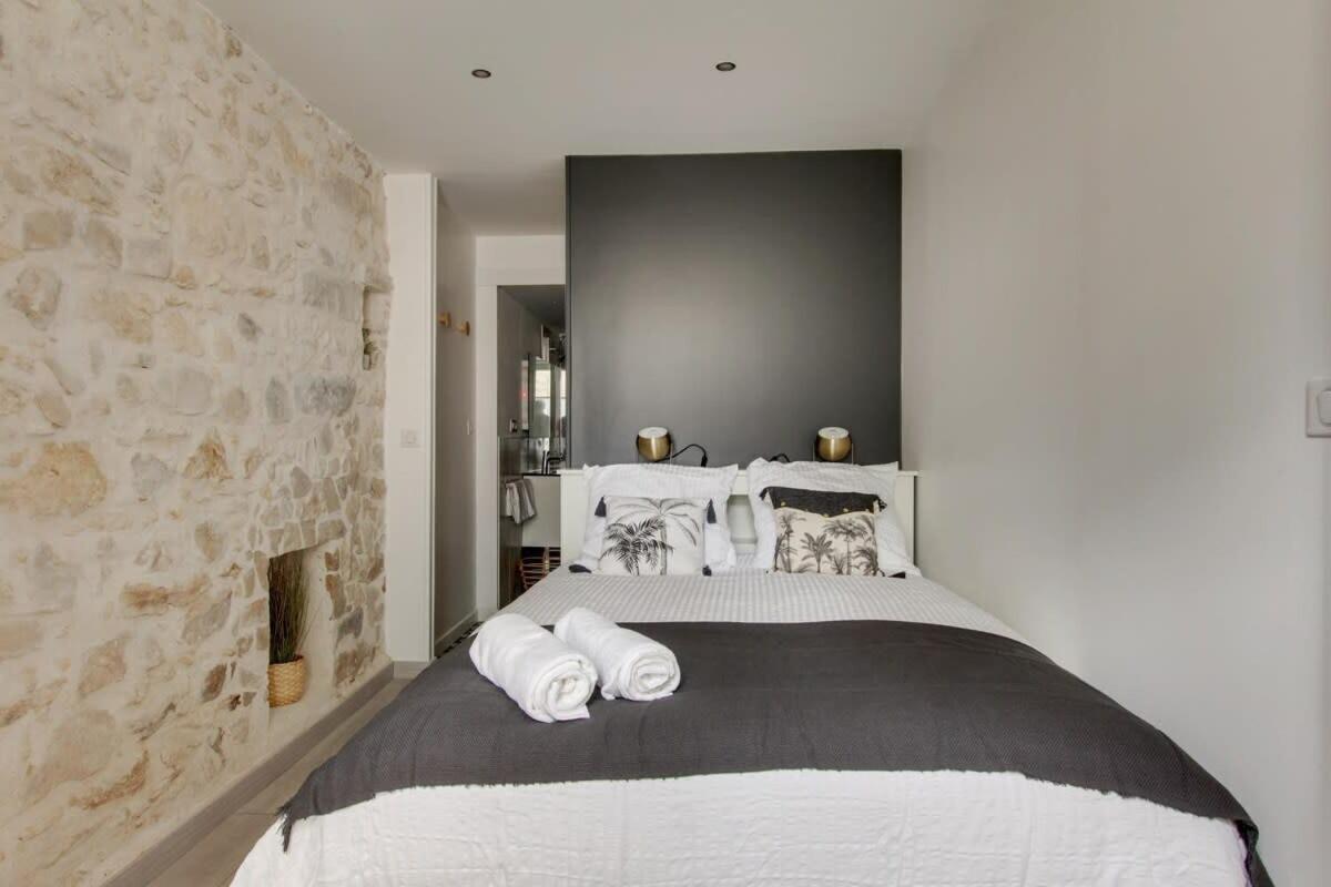 Palm House Sauna City Center Ideal Insead ฟงแตนโบล ภายนอก รูปภาพ